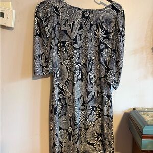 Black & White Floral Midi Dress - Classic Botanical Print